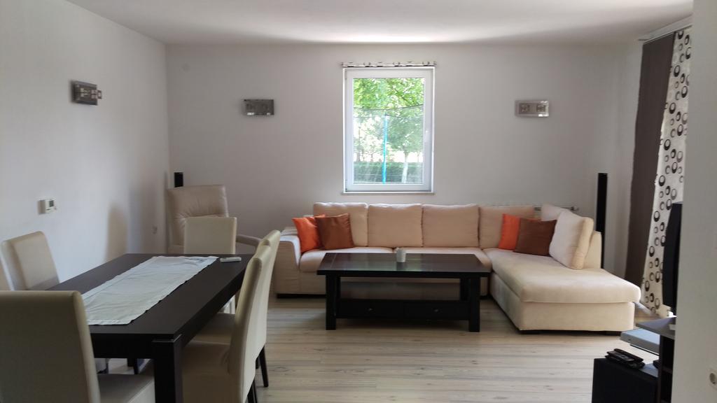 Apartment Casa Eni Drazice Εξωτερικό φωτογραφία